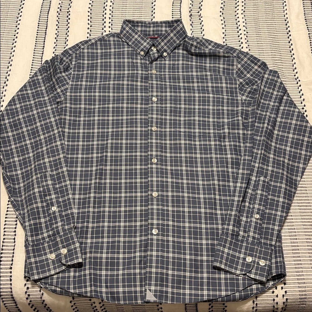 UNTUCKit Wrinkle Free Long Sleeve Blue White Button Down Shirt Medium